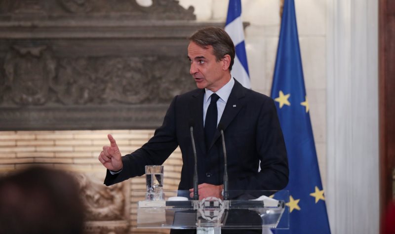 Greqia vendos masa per te pavaksinuarit, ja cfare u ndalohet